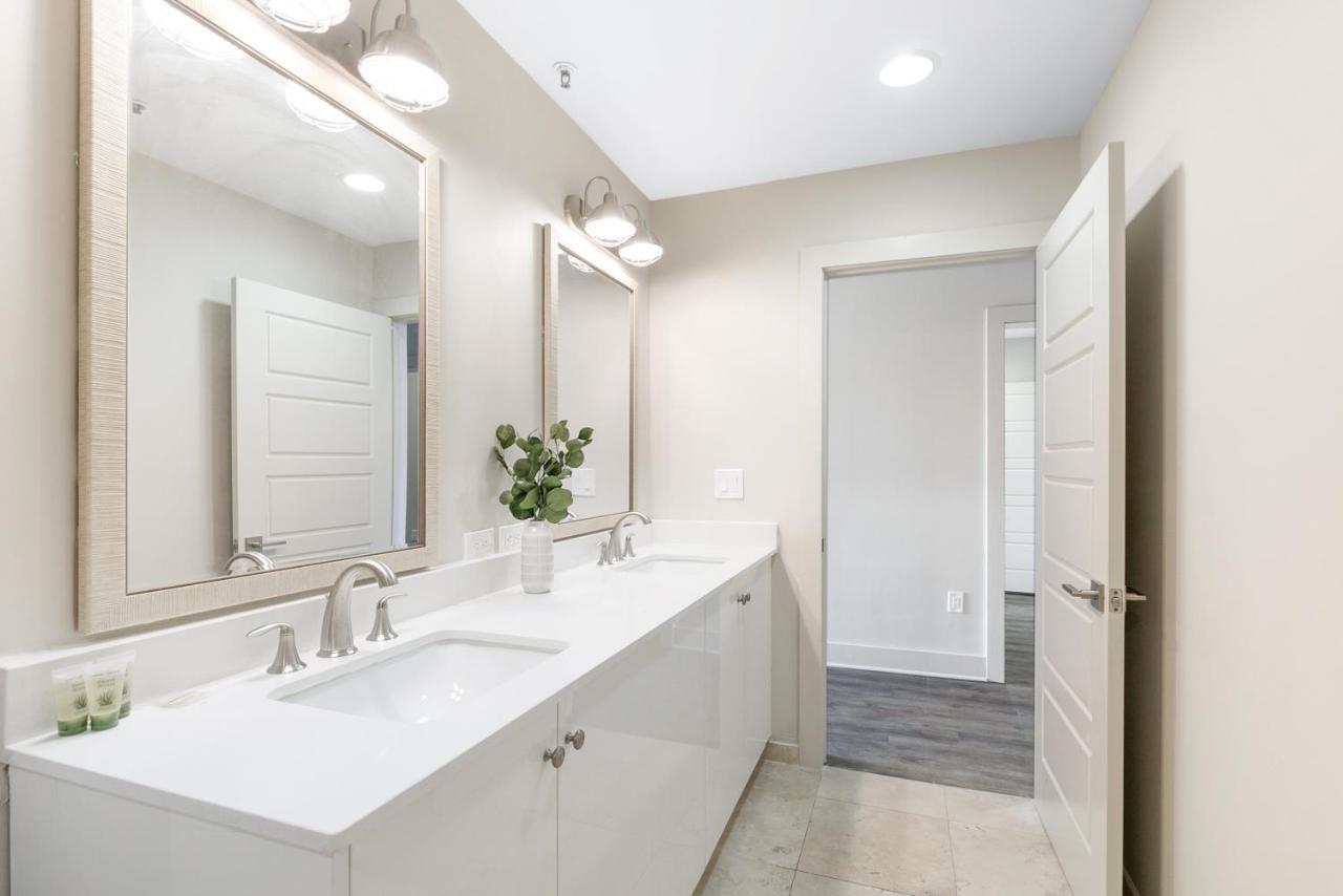 Spacious 4B Oasis Steps From French Quarter - Your Nola Dream Awaits! ニューオーリンズ エクステリア 写真