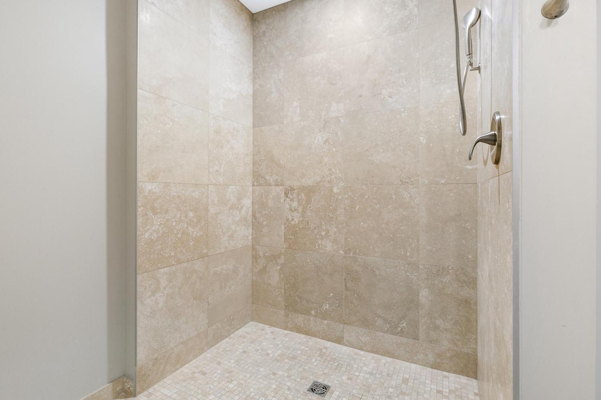 Spacious 4B Oasis Steps From French Quarter - Your Nola Dream Awaits! ニューオーリンズ エクステリア 写真