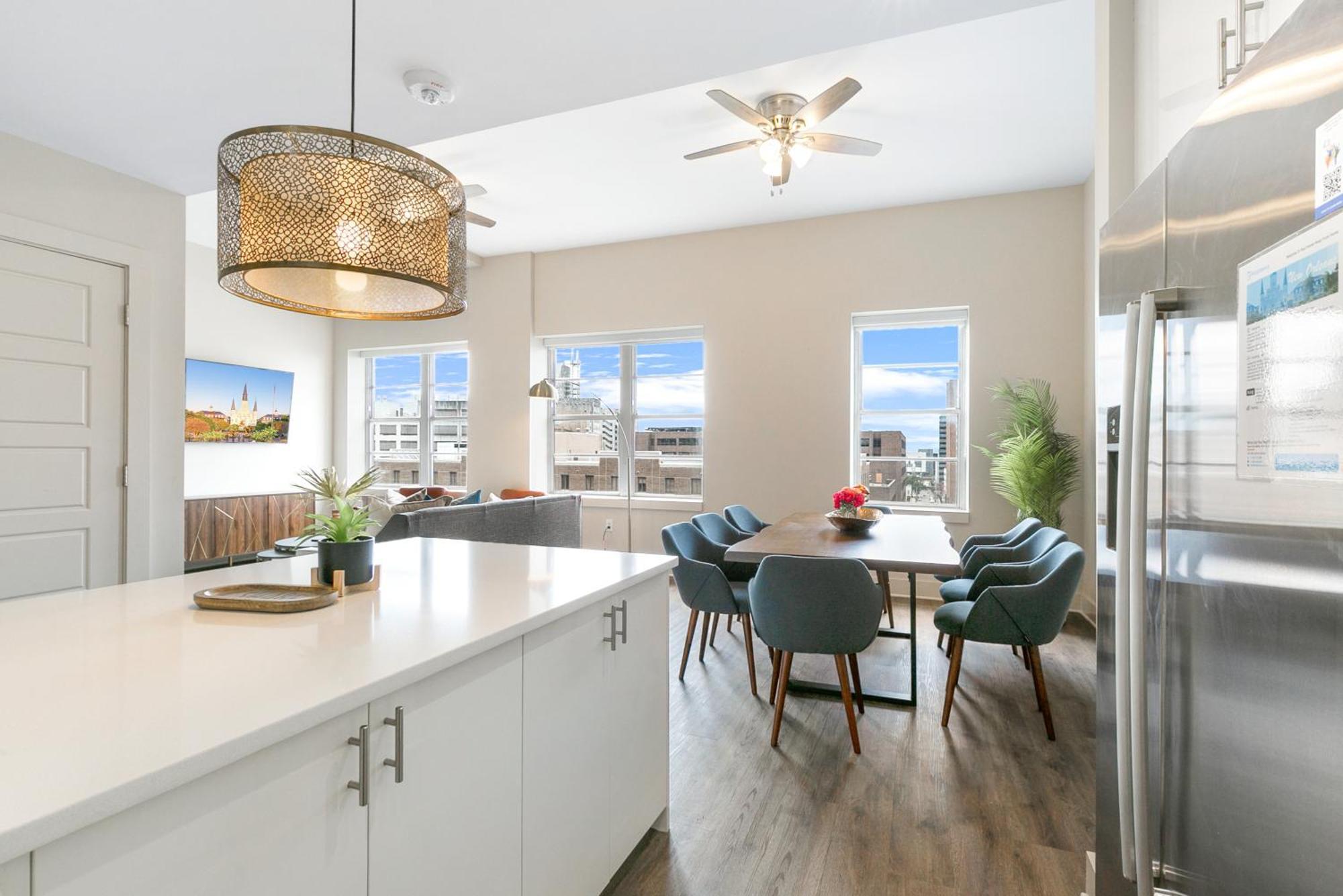 Spacious 4B Oasis Steps From French Quarter - Your Nola Dream Awaits! ニューオーリンズ エクステリア 写真